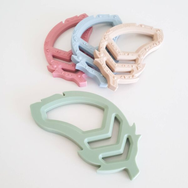 Foxx & Willow Feather Silicone Teether