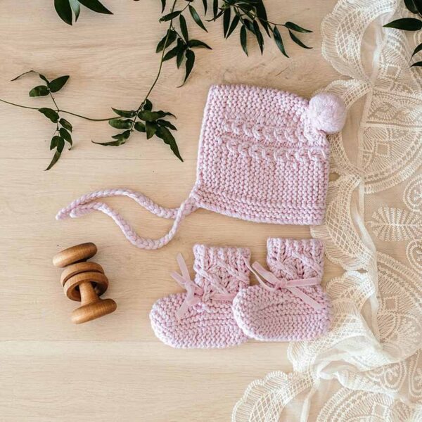 Snuggle Hunny Kids - Merino Wool Baby Bonnet and Booties - Pink